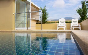 Udendørs pool