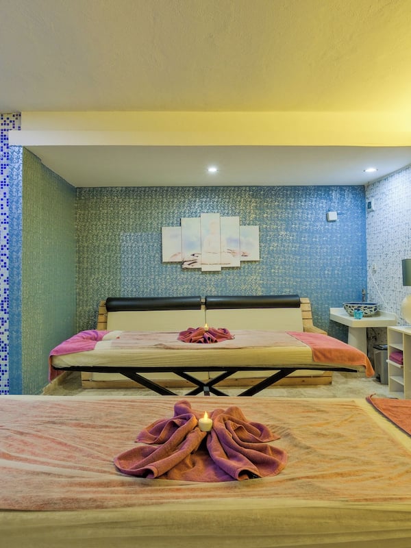 Sale per trattamenti di coppia, sauna, bagno turco, bagno turco/hammam