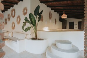 Bar à beira da piscina