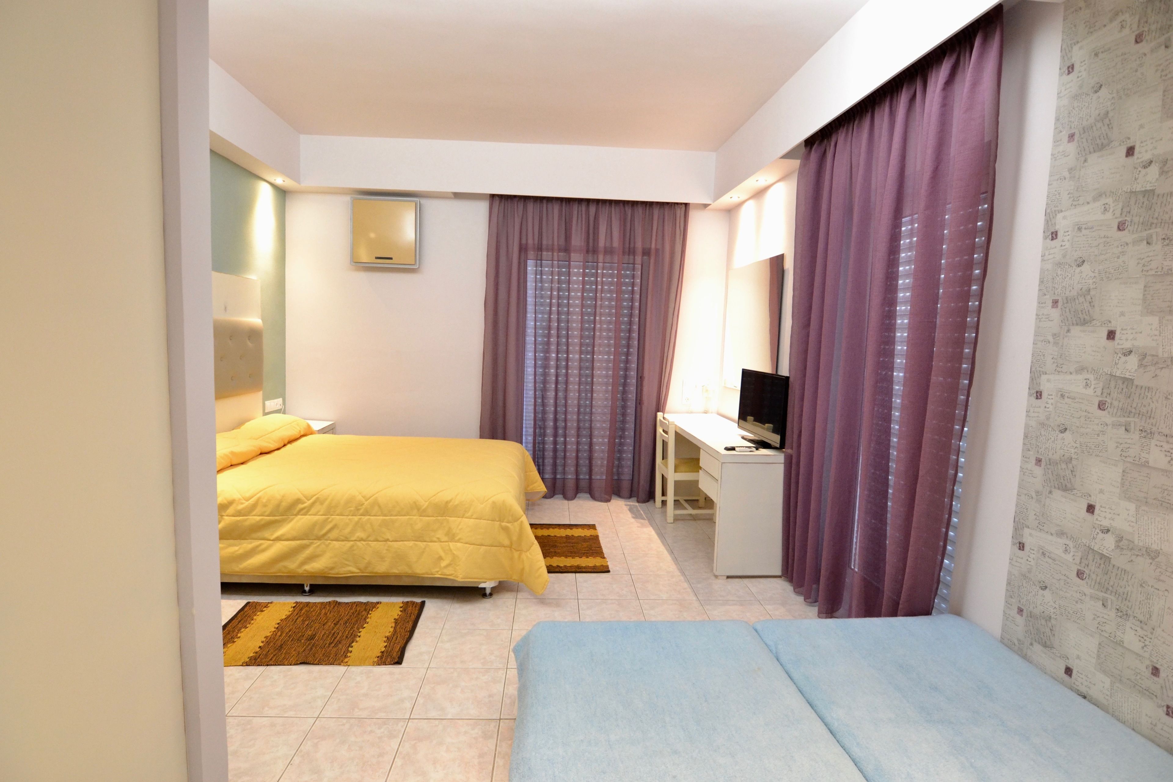 1 bedroom, in-room safe, desk, soundproofing