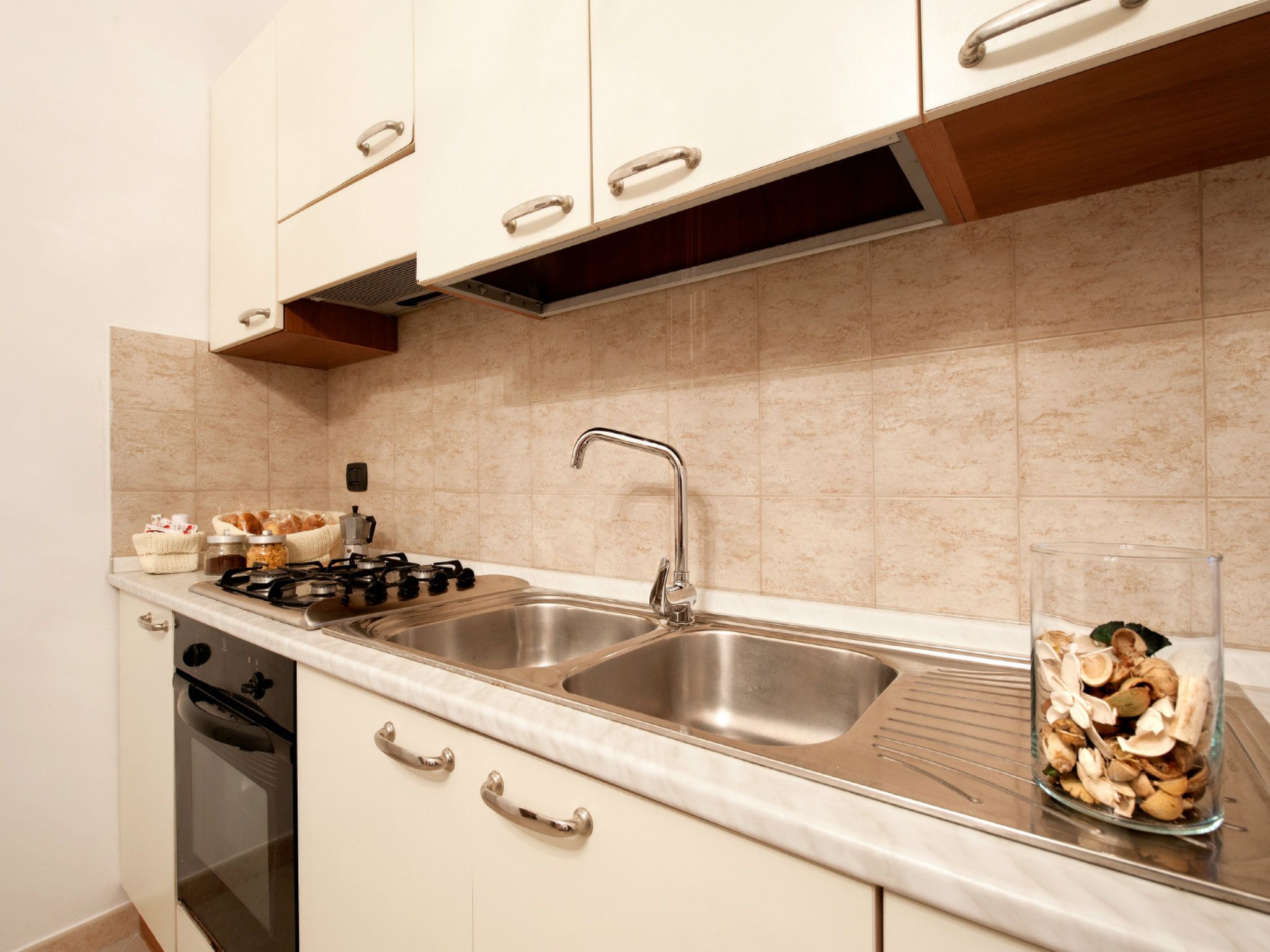 Deluxe-Apartment, 2 Schlafzimmer | Eigene Küche | Herdplatte, Espressomaschine, Wasserkocher mit Kaffee-/Teezubehör