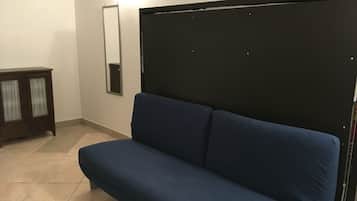 Basic Studio, 1 Queen Bed, Kitchenette | View from room