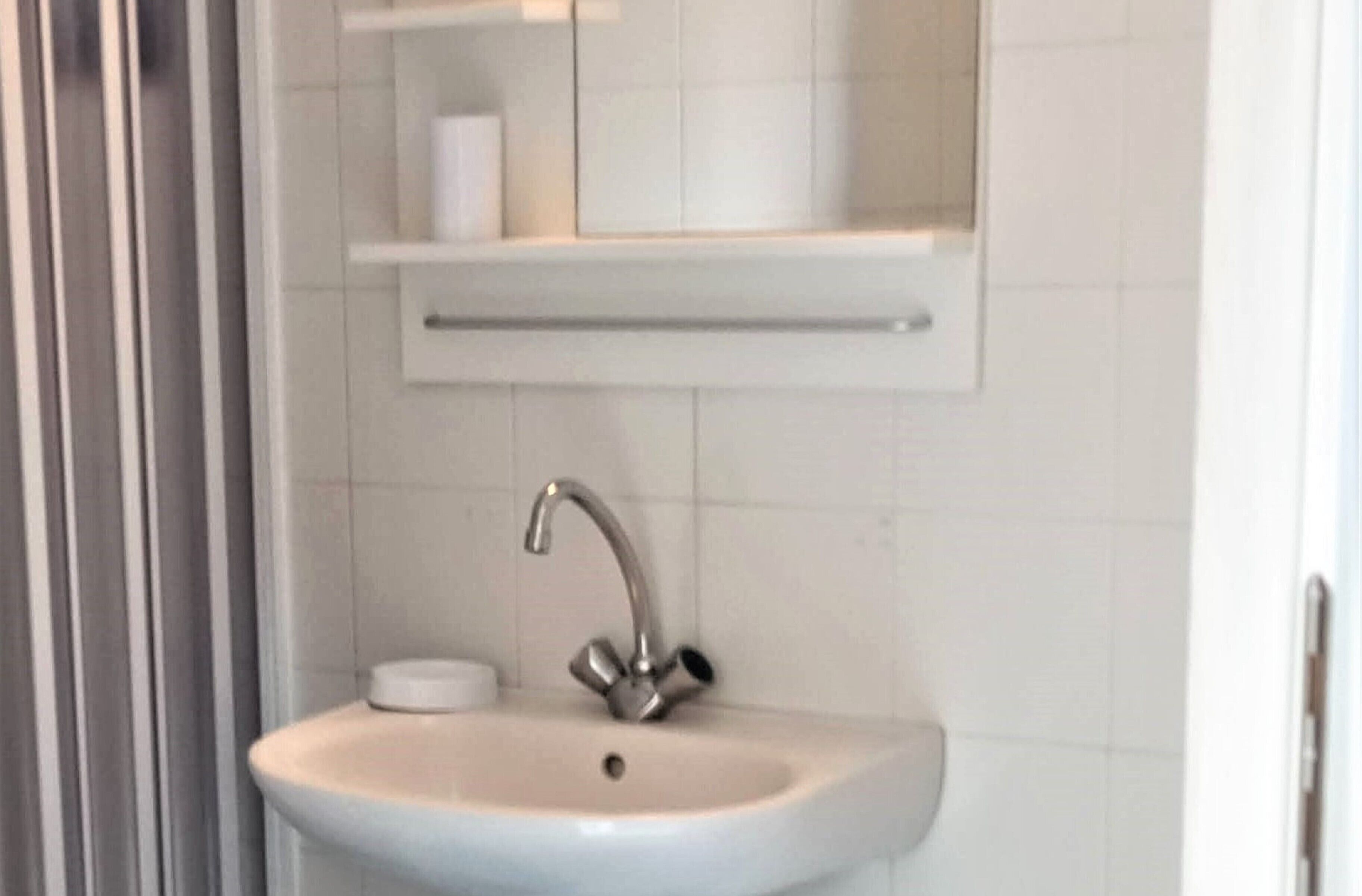 family apartment, 2 bedrooms, garden area | bathroom | shower, designer toiletries, hair dryer, towels