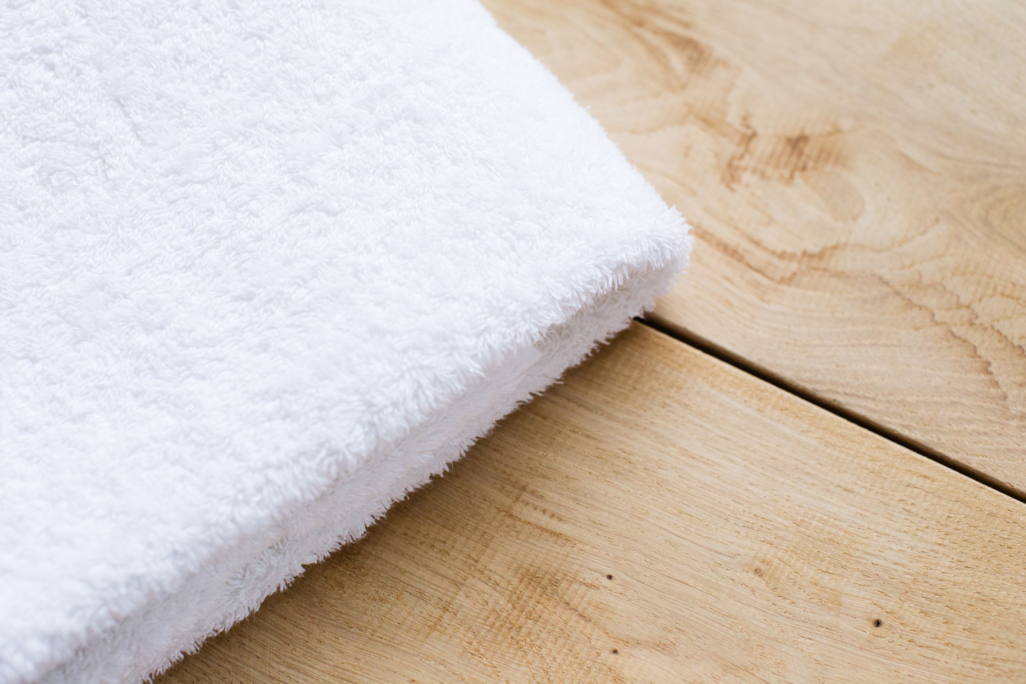 shower, rainfall showerhead, free toiletries, hair dryer