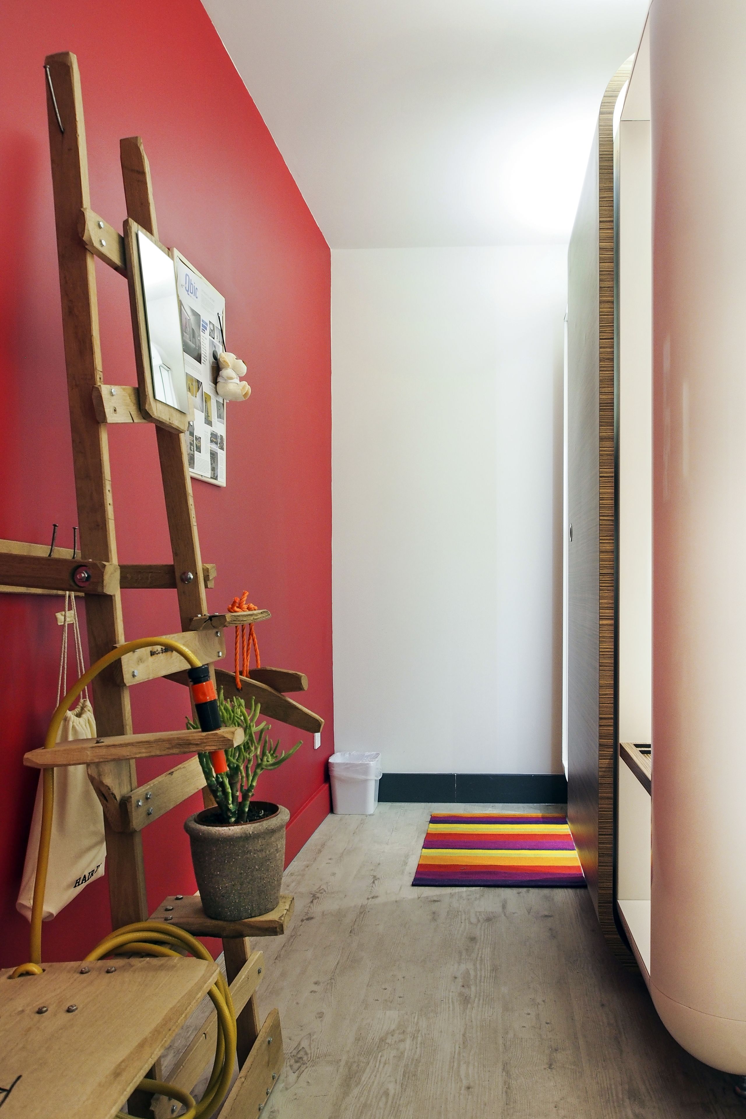 double room, no windows | 1 bedroom, in-room safe, desk, blackout curtains