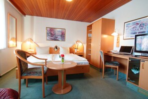 Comfort Double Room | Living area