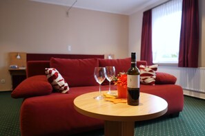 1 Schlafzimmer, individuell dekoriert, individuell eingerichtet