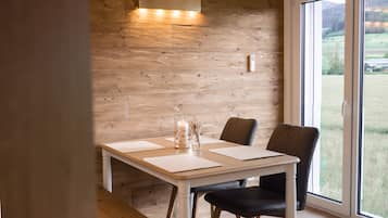 Exclusive Condo, 1 Bedroom, Non Smoking (Storchenwiese) | Private kitchen