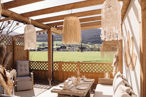 Apartment Blumenmatte, 2 Schlafzimmer (Kaution bei Anreise in bar 200 €) | Terrasse/Patio