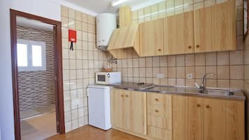 Apartment, 1 Bedroom, Balcony | Private kitchen