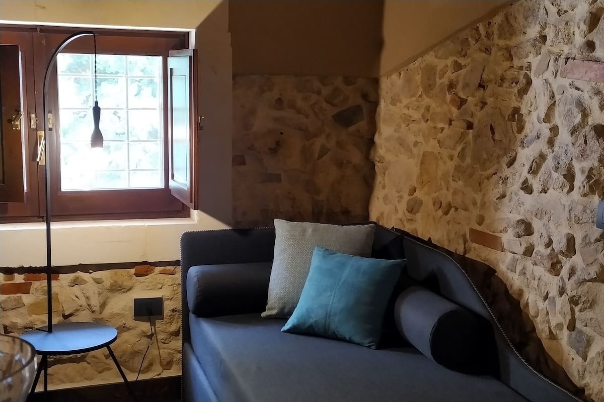 Quadrupla Superior | Biancheria da letto di alta qualità, minibar, una cassaforte in camera