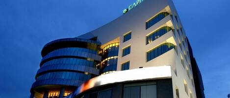 Fachada de la propiedad