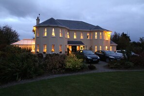 Exterior - Brook Manor Lodge (Tralee)