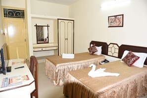 デラックス ダブルルーム (1 名様利用) シングルベッド 2 台 バリアフリー ガーデンビュー | ガーデン ビュー