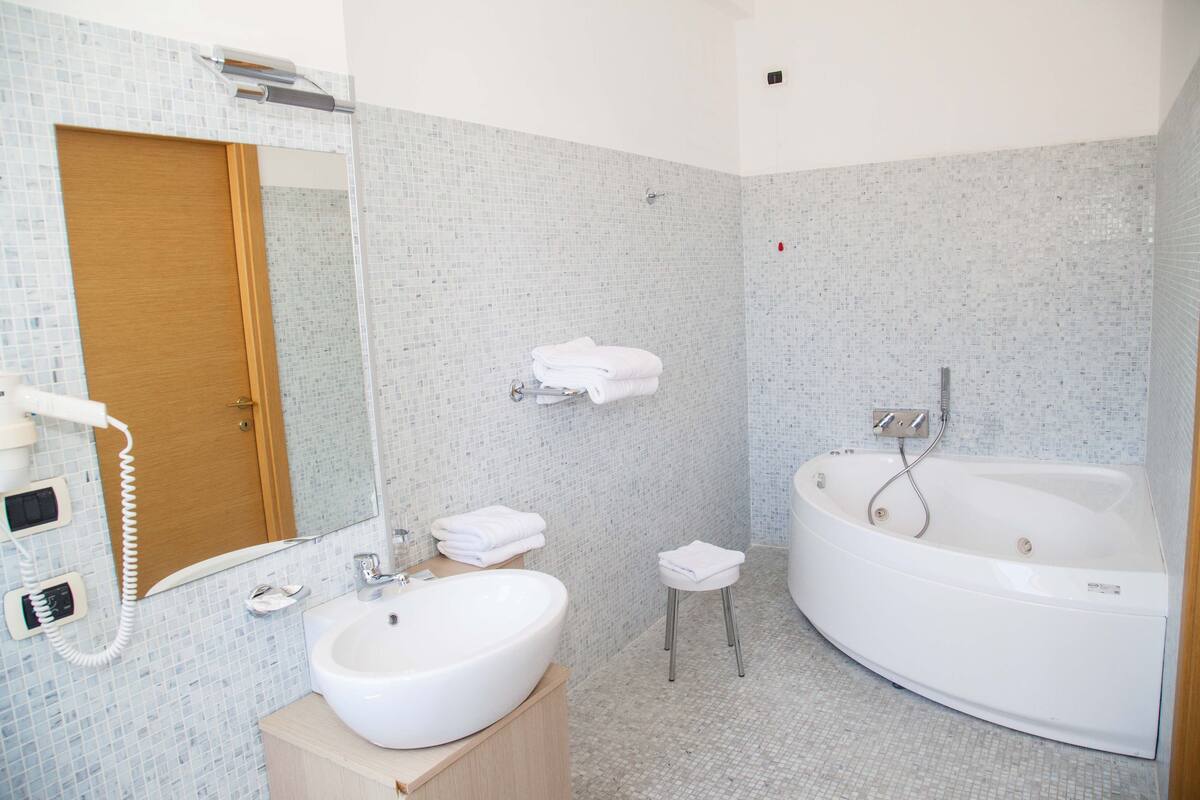 free toiletries, hair dryer, towels