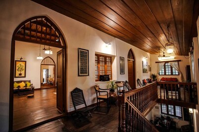 Kimansion Inn