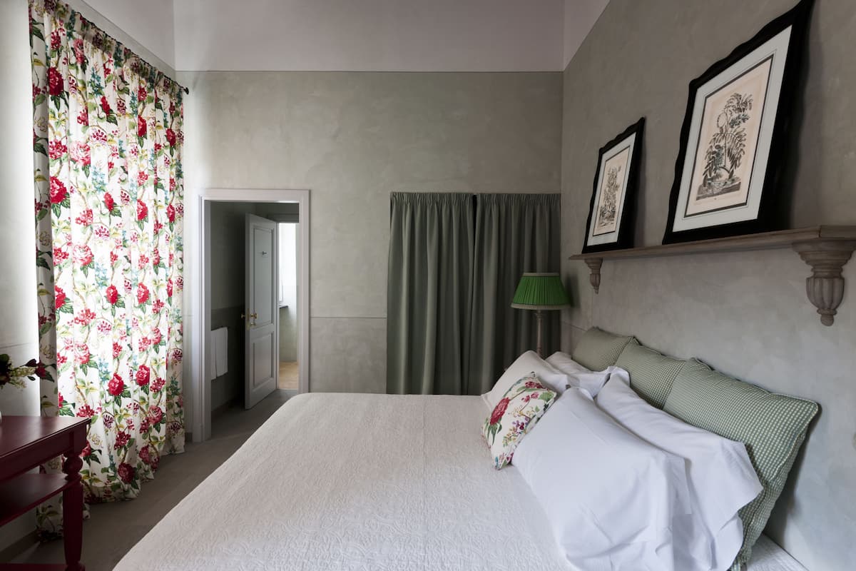 1 habitación y ropa de cama de alta calidad