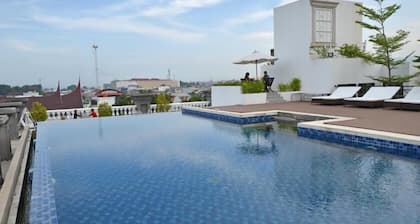 The Axana Hotel