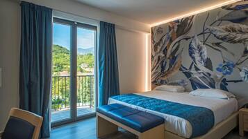 Standard-Doppelzimmer, 1 Doppelbett (Dependance) | Zimmersafe, Schreibtisch, schallisolierte Zimmer, Babybetten