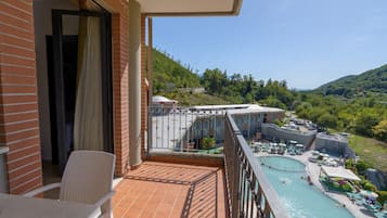 Superior Double Room, 1 Double Bed, Park View | View from room