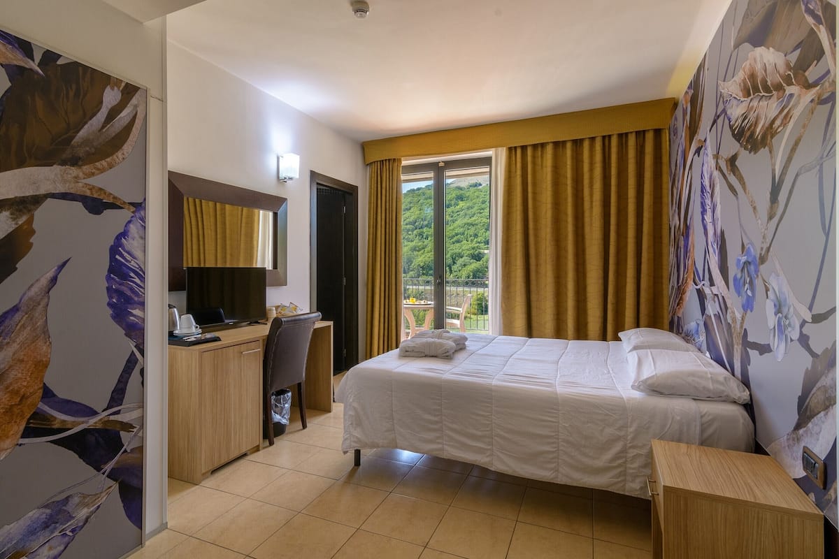 Superior Double Room, 1 Double Bed, Park View | In-room safe, desk, soundproofing, cribs/infant beds