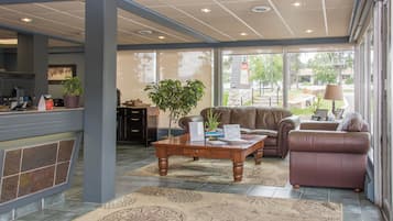 Sala de estar en el lobby