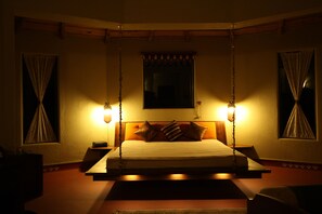 Suite | Rollaway beds, bed sheets - Soulitude by the Riverside (Nainital)