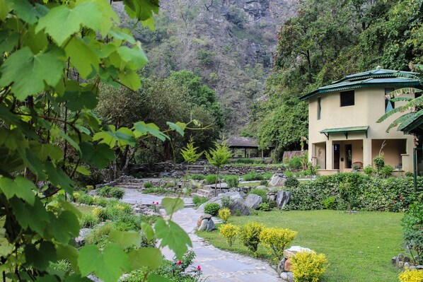 Exterior - Soulitude by the Riverside (Nainital)