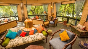Lobby sitting area - Soulitude by the Riverside (Nainital)
