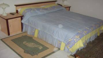 أسرّة تيمبور بديك وميني بار ومكتب وواي فاي مجانًا