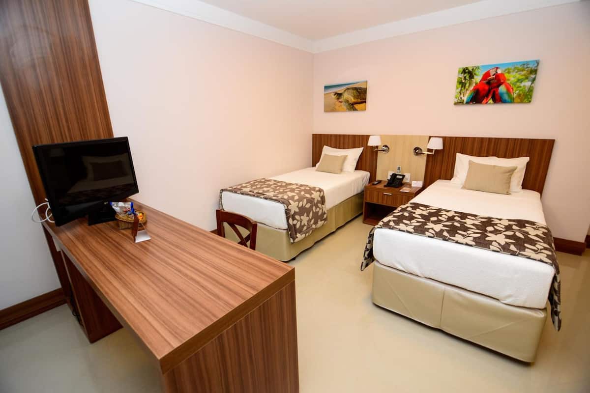 minibar, in-room safe, blackout curtains, soundproofing