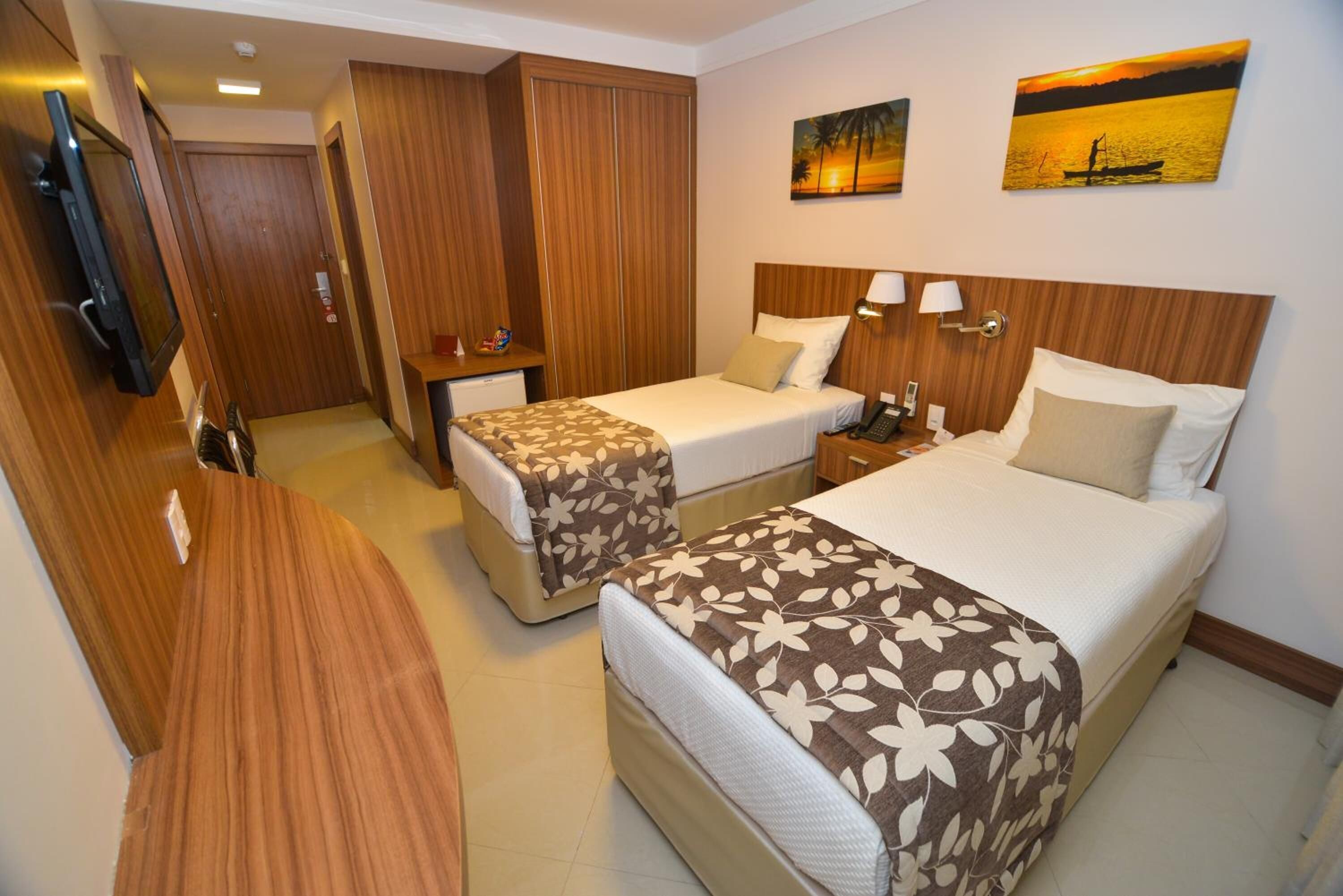 minibar, in-room safe, blackout curtains, soundproofing