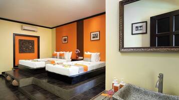 Family Suite With Balcony and Pool View - Free Pick Up | 1 bedroom, premium bedding, pillow-top beds, minibar