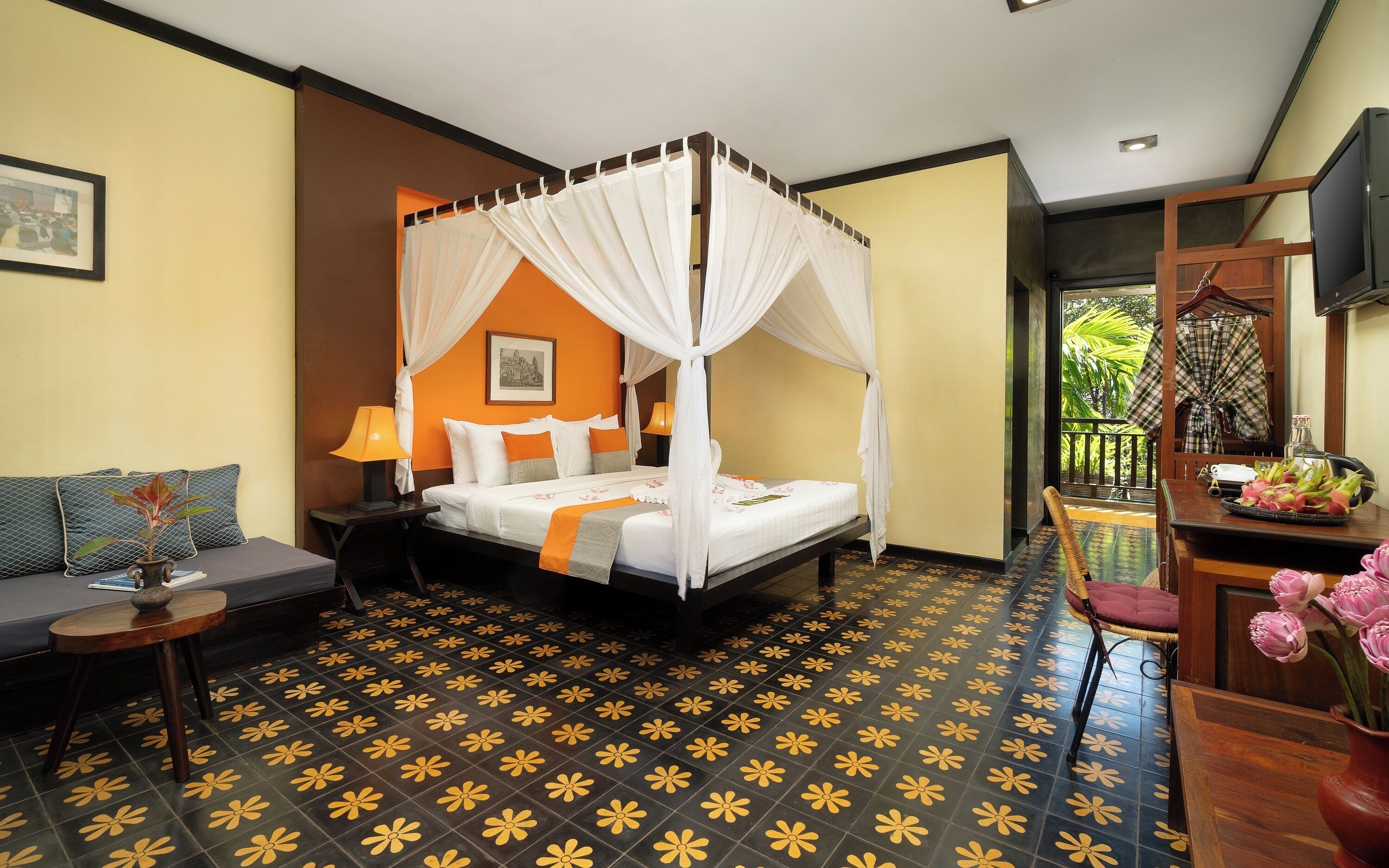 King Cabana Room with Balcony and Pool View - Free 2ways Transfer | 1 間臥室、高級寢具、舒適加層、迷你吧