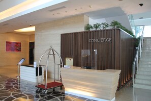 Concierge desk - JS Luwansa Hotel and Convention Center (Jakarta)