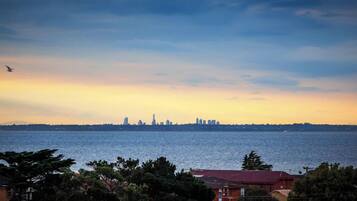 Executive Studio with Ocean View | Beach/ocean view