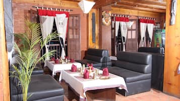 Cafe