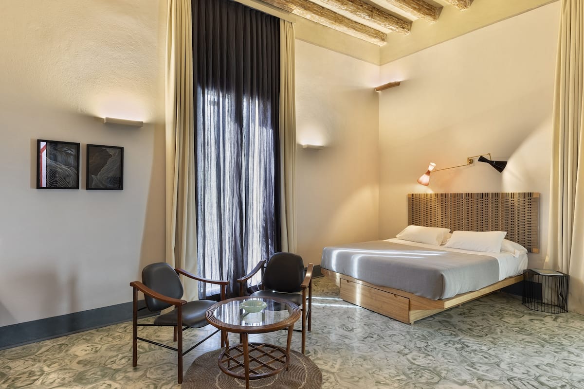junior suite | 1 bedroom, premium bedding, down duvets, individually furnished