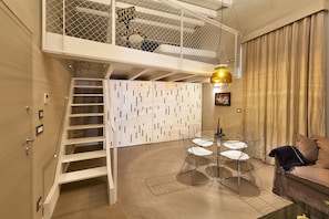 Superior Studio | Living area