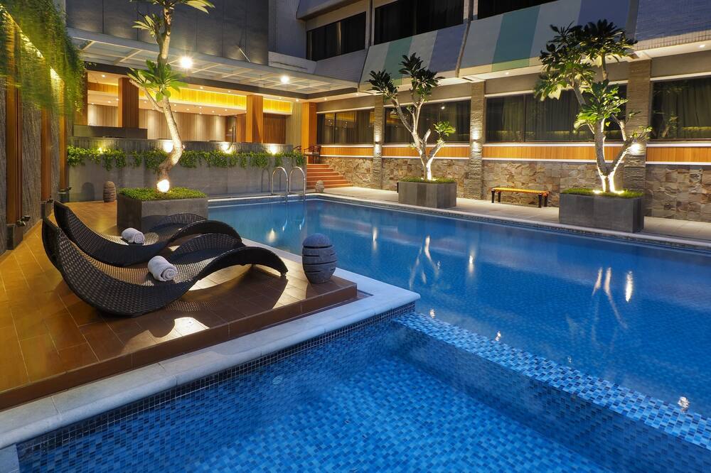 Le Polonia Hotel & Convention Medan