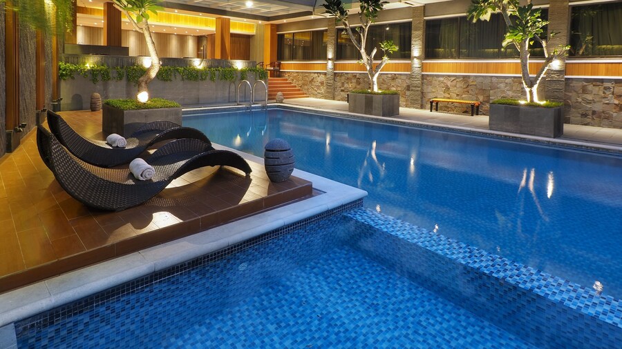 Le Polonia Hotel & Convention Medan