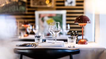 Breakfast, lunch, dinner served; local cuisine