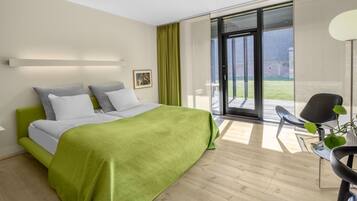 Double Room | 1 bedroom, premium bedding, desk, blackout curtains