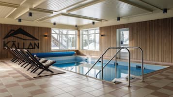 من حمّامات السباحة المغطاة، حمّام سباحة خارجي موسمي