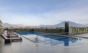 Pool - Atria Hotel Malang (Malang)