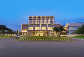 Exterior - Atria Hotel Malang (Malang)