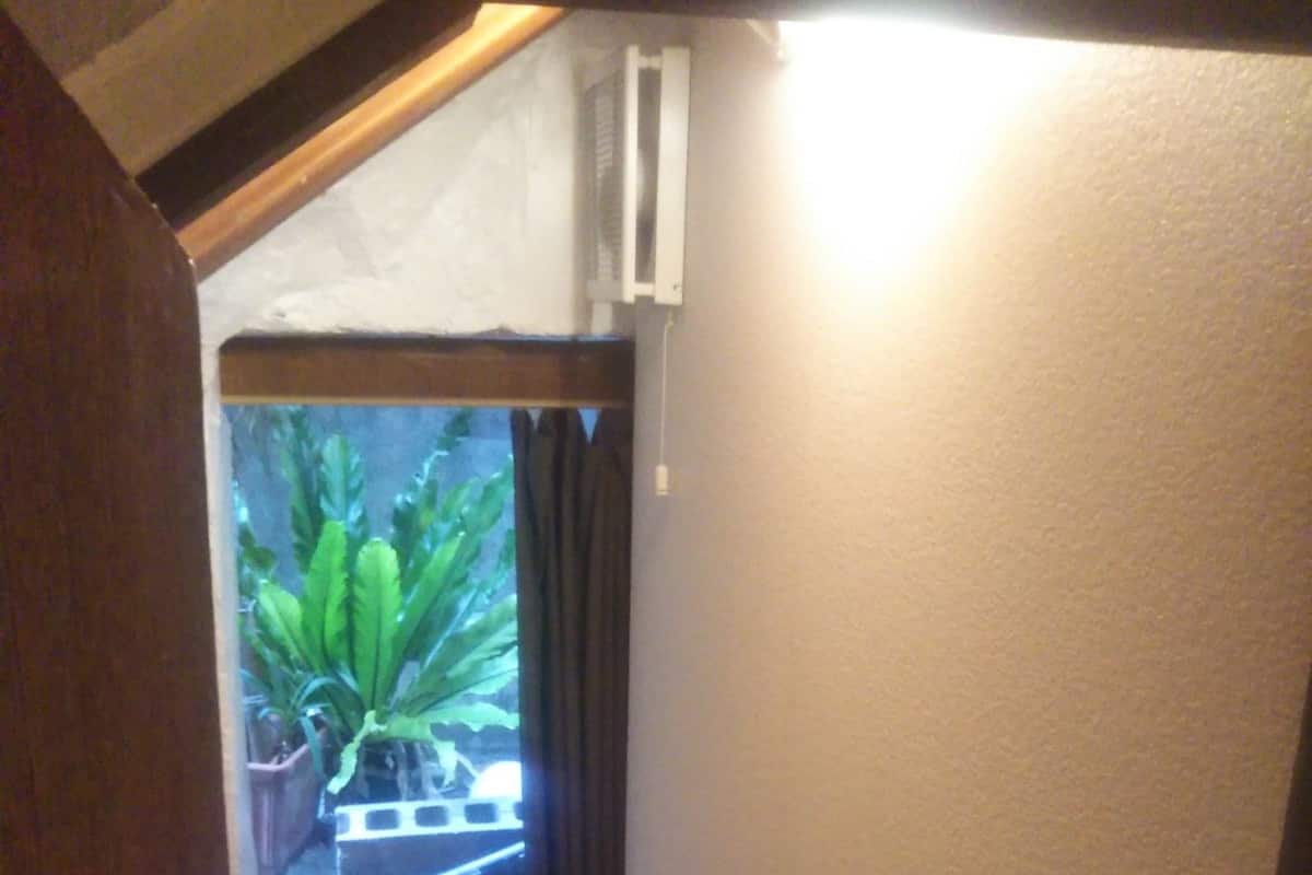 Junior Twin Room, 2 Twin Beds, Non Smoking | Free WiFi, bed sheets