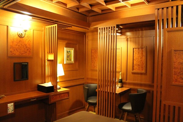 Wi-Fi gratis dan seprai linen