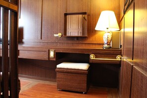 Wi-Fi gratis dan seprai linen