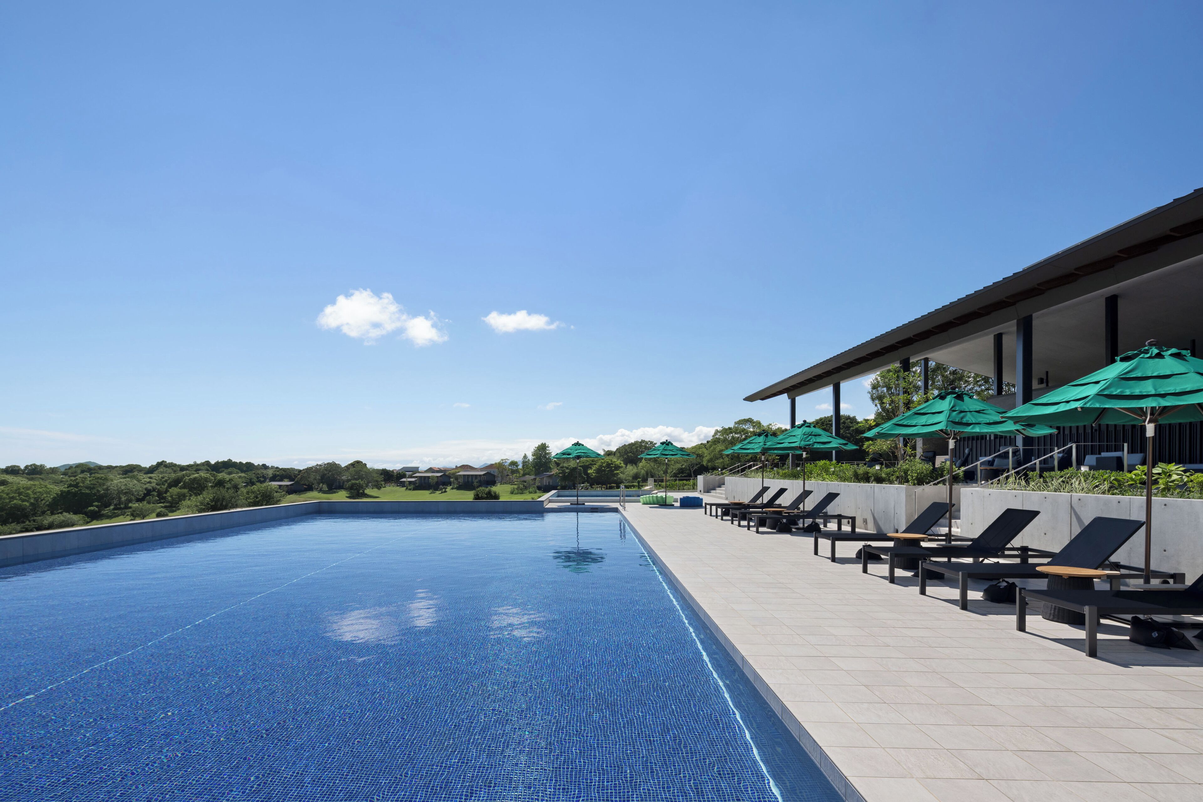Seasonal outdoor pool, pool umbrellas